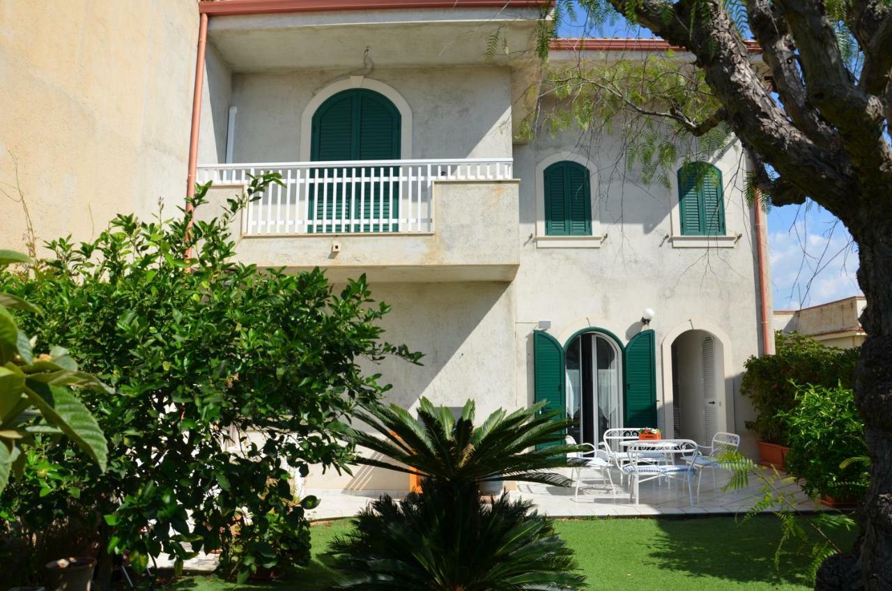 Villa Tremilia 莫迪卡海滨 外观 照片